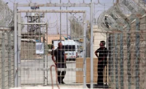 قرارات محكمة الاحتلال بحق معتقلين إداريين